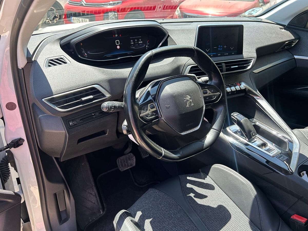 PEUGEOT 3008 ALLURE 1.2 E-THP AUTO SPANISH LHD IN SPAIN 77000 MILES SUPER 2019